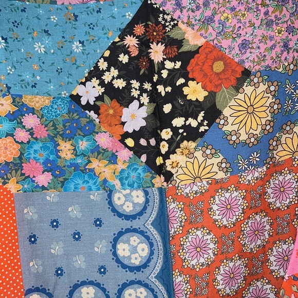 SPELL CHA CHA PAREO (O/S) - Picture 9 of 11